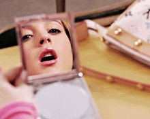 6299121F-DB11-4854-BDDD-65FD4B8679A4.gif