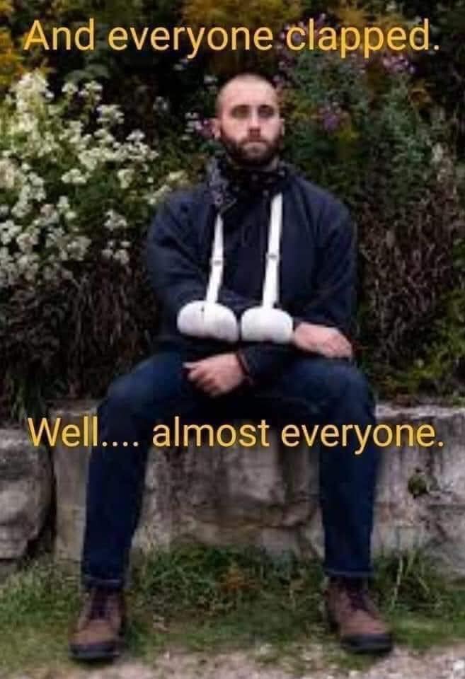 990.jpg