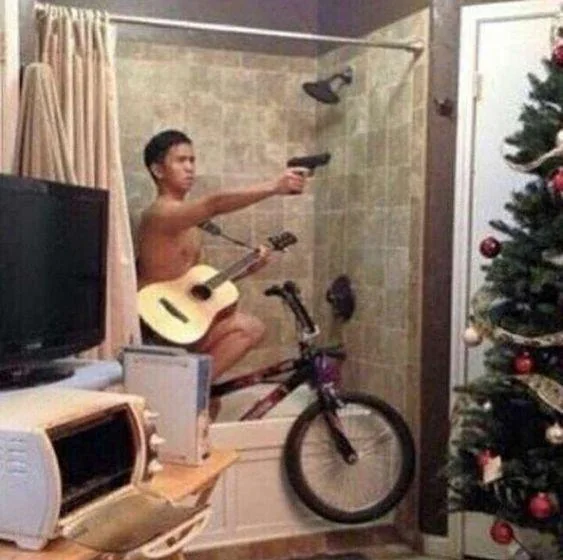 bathtubchristmas.png