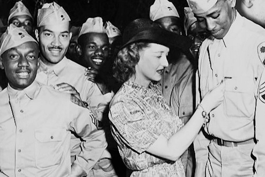 bette-and-the-troops.jpg
