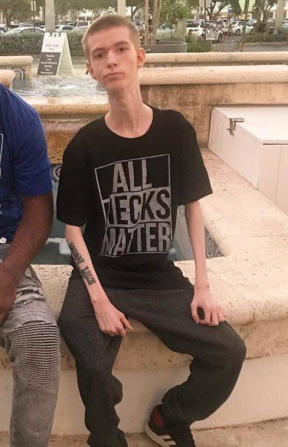Daddy-Long-Neck-412x640.jpg