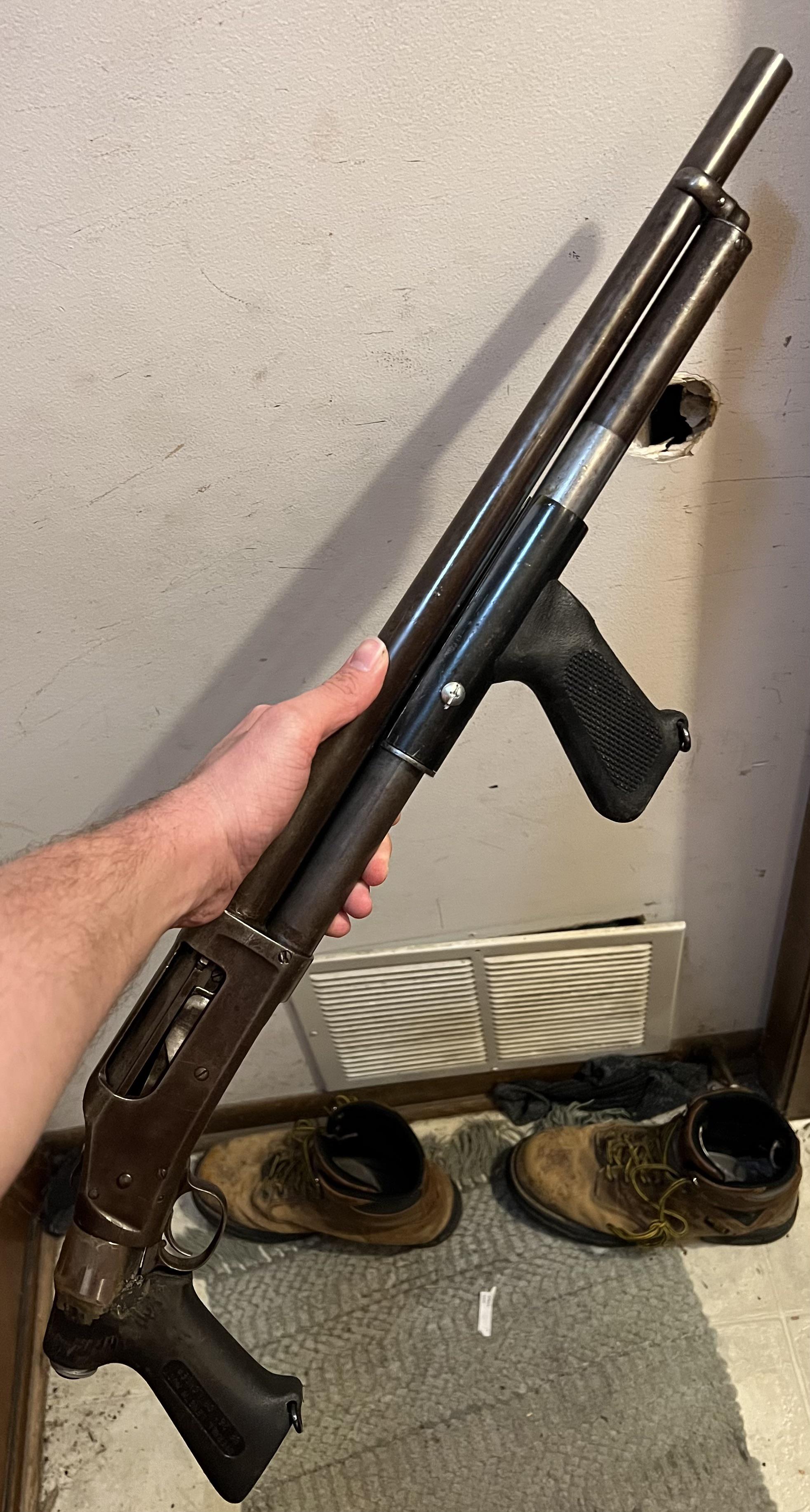 dukenukemshotgun.jpeg