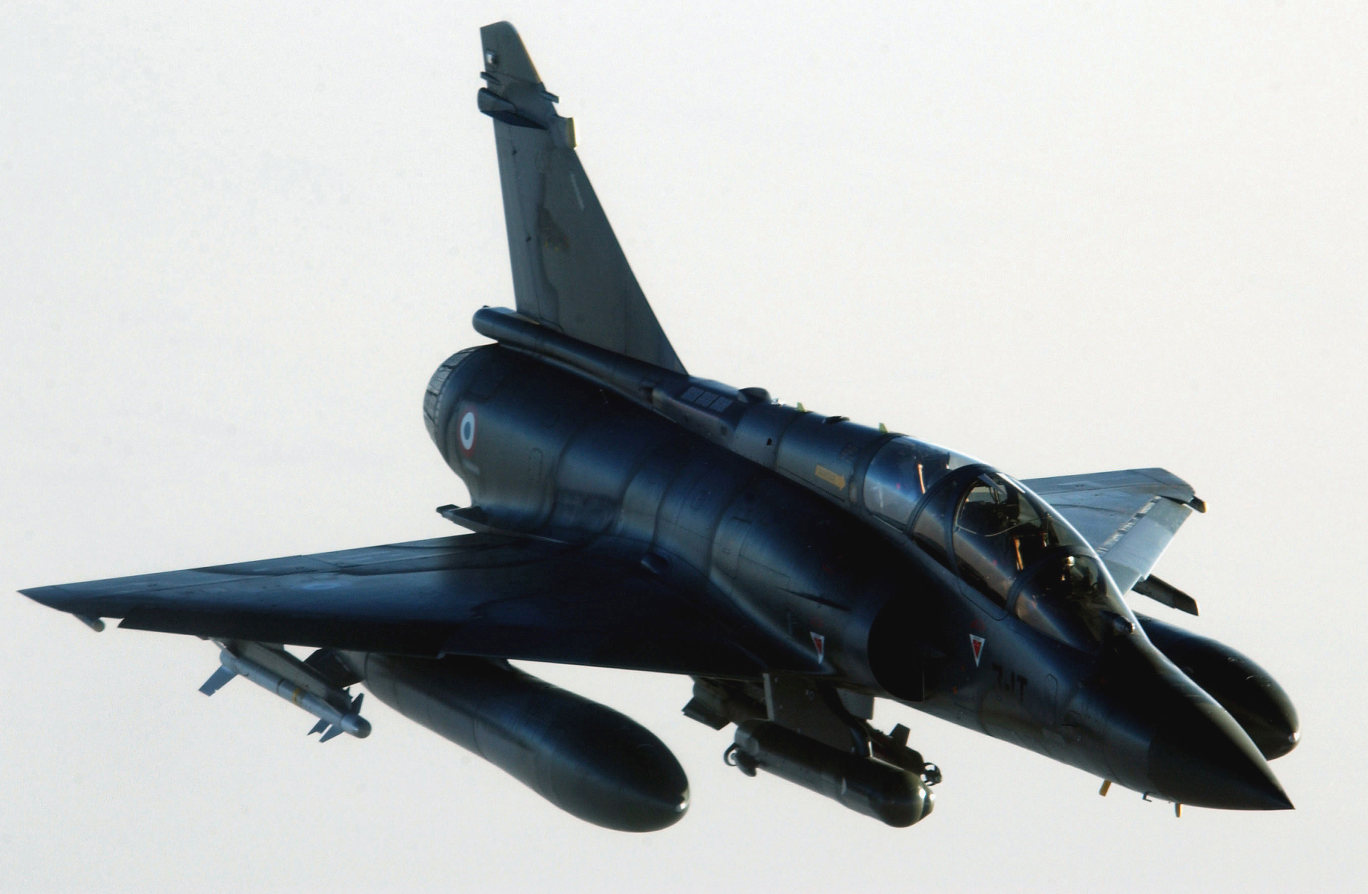 french-mirage-2000-in-flight.jpg