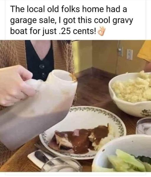 Gravy Boat.jpg