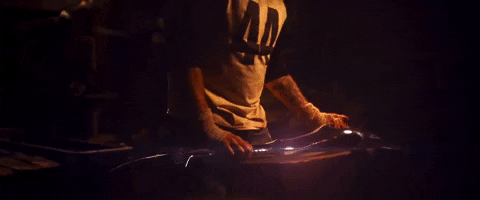 mandy-the-beast.gif