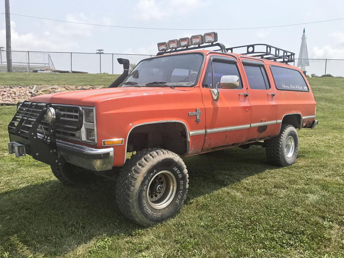 orangetruckbad.jpg