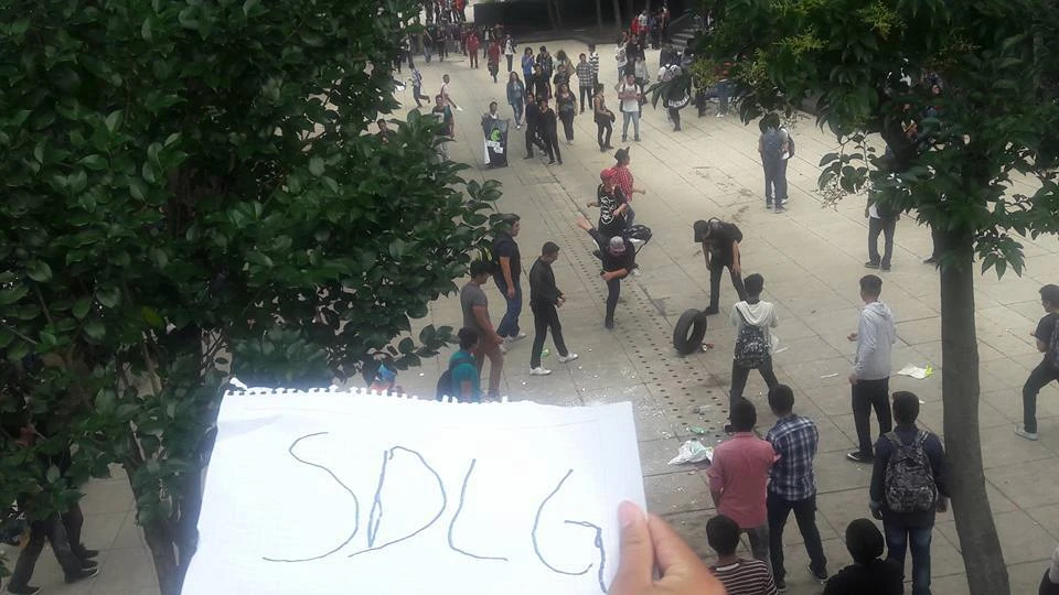Pelea_campal_entre_Legi%3Fn_Holk_y_SDLG (1).webp
