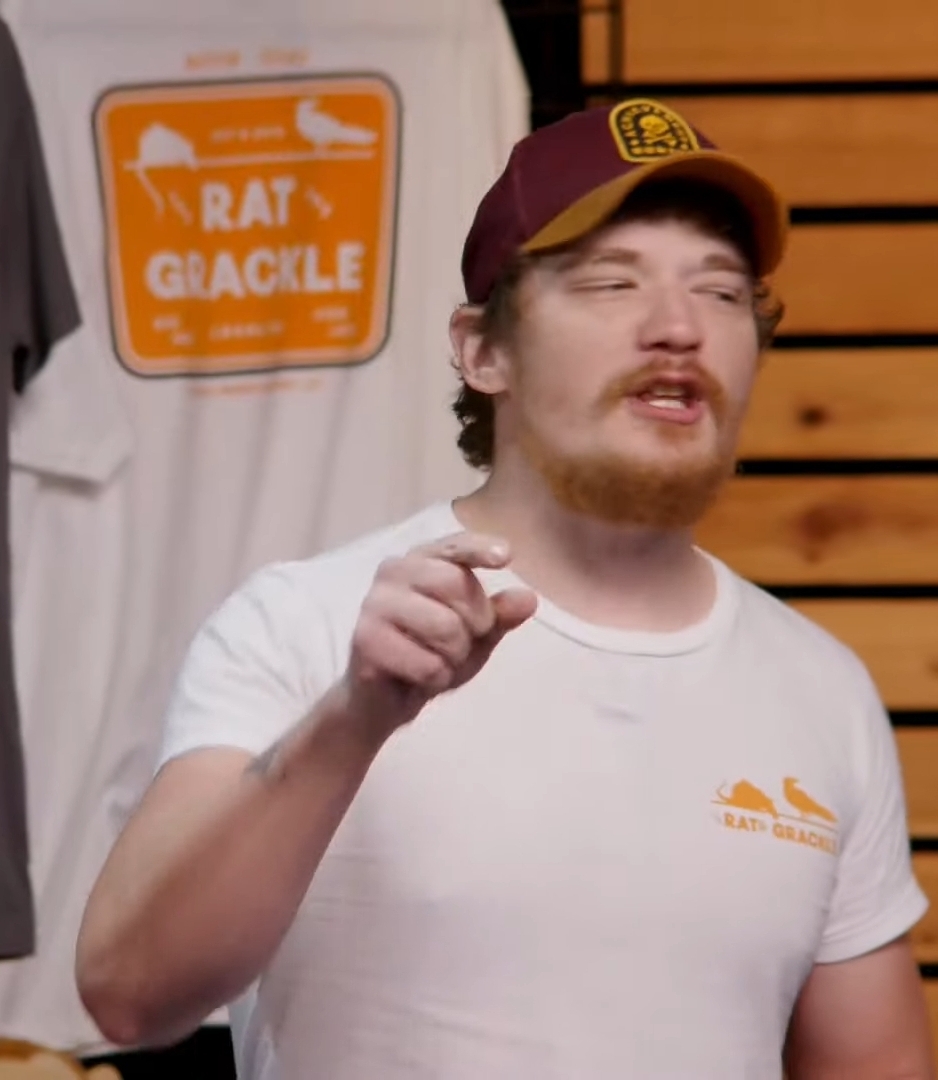 Screenshot_20230302_090533_YouTube.jpg