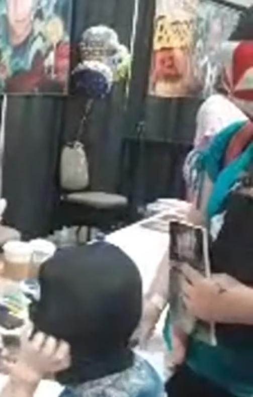 SmartSelect_20190826-144722_YouTube Vanced.jpg