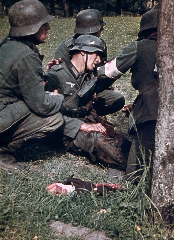 takgxyvbowa21.jpg