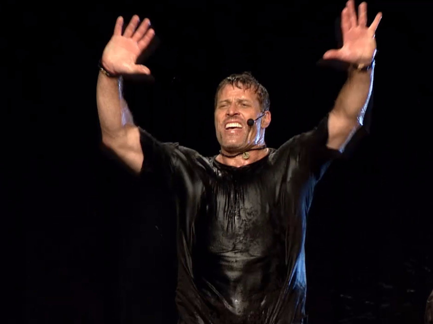 tony-robbins-4.jpg