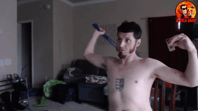 ut9jr7mk-gif.2133072