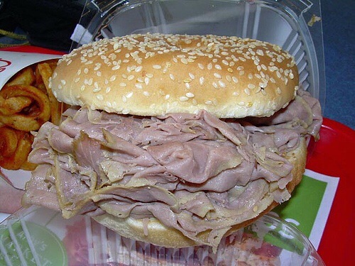 bKEYoLE.jpg