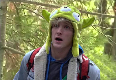bjrlEWX.png