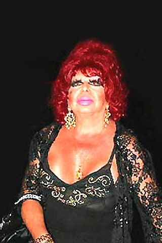 carmen-320x480.jpg