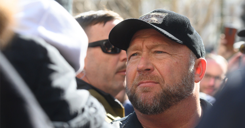 www.infowars.com