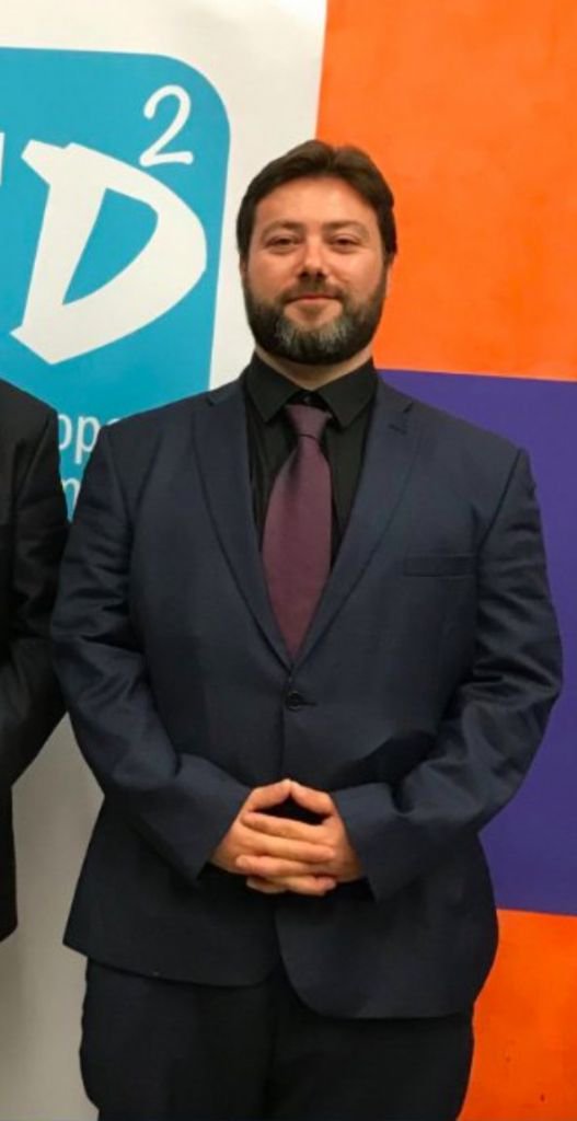 DsIp48jU4AAFUGJ.jpg