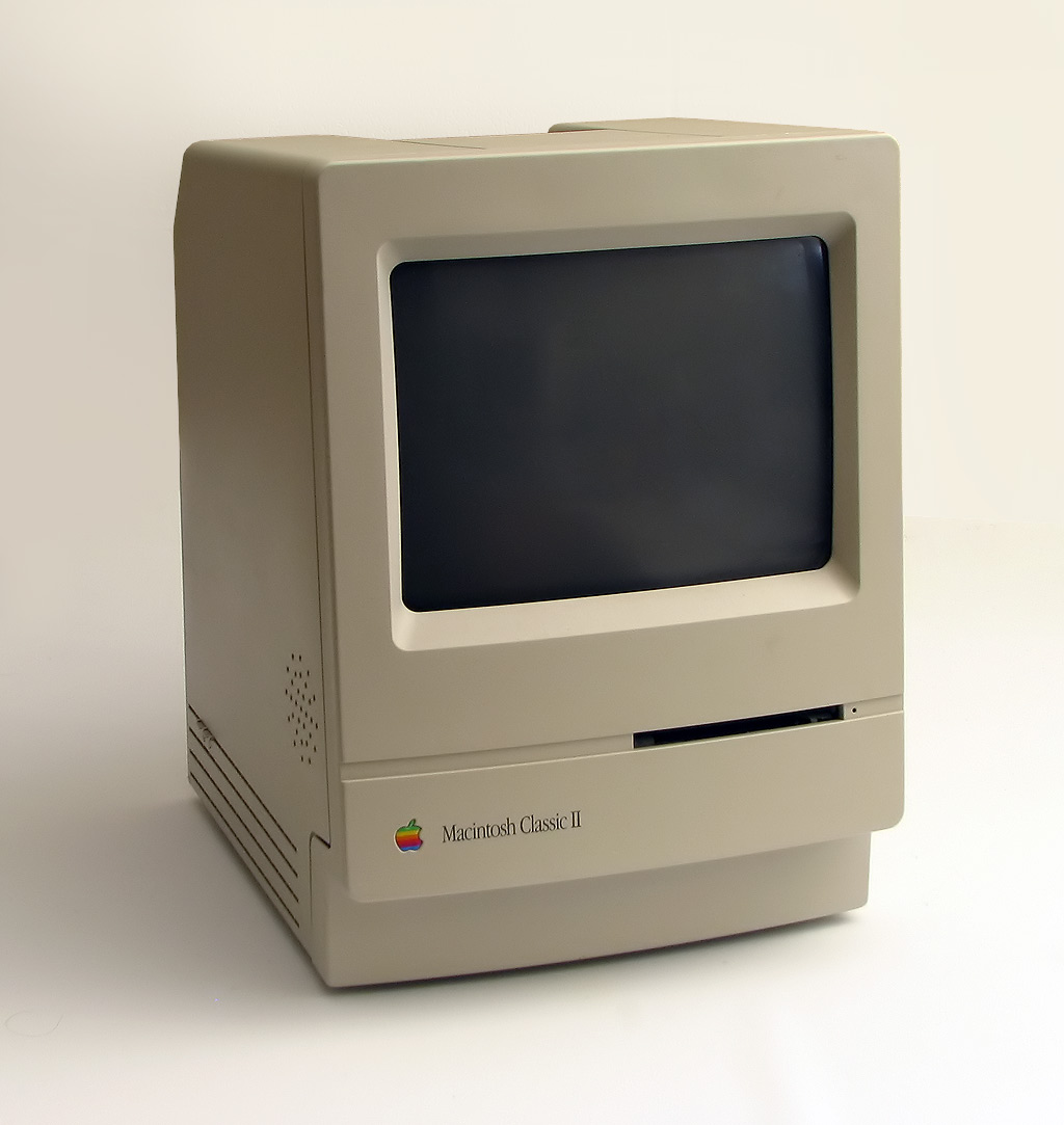 Macintosh_Classic_2.jpg