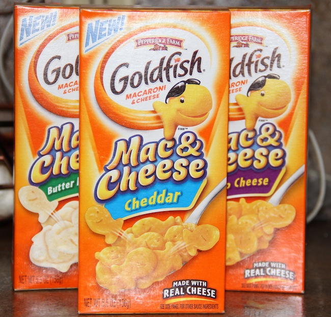 Goldfish-Mac-n-Cheese-boxes.jpg