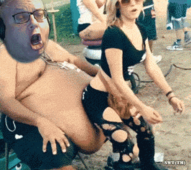lap-dance-falkie002.gif
