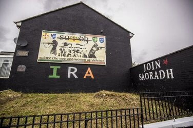 IRA_Saoradh_mural003.jpg