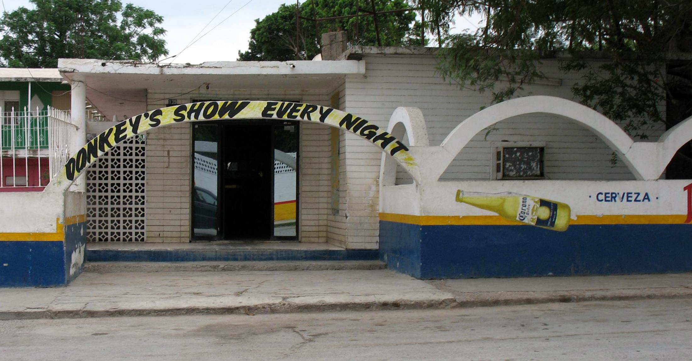 Donkey-bar.jpg
