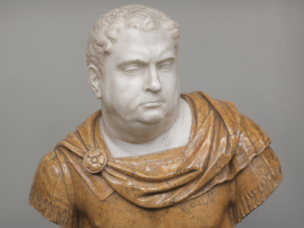 1444_bust_vitelius_02.jpg