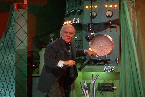 oz-behind-the-curtain.jpg