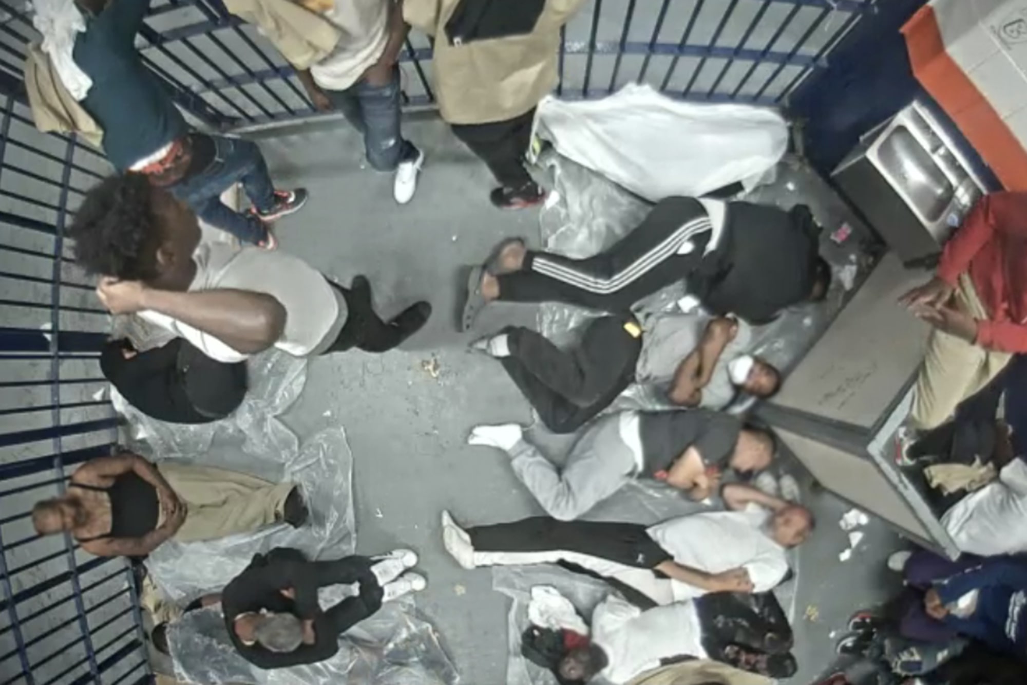 rikers-overcrowding-02.jpg
