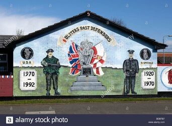loyalist-murals-newtownards-road-east-belfast-belfast-northern-ireland-BDB7B7.jpg