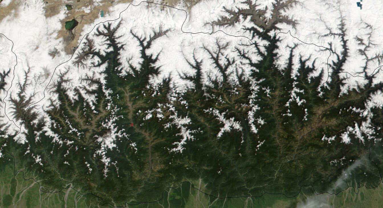 Satellite_image_of_Bhutan_in_April_2002.jpg